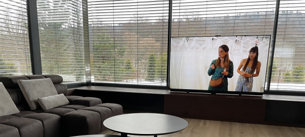 TV Lift Unterboden-Montage, max 100" / 4261