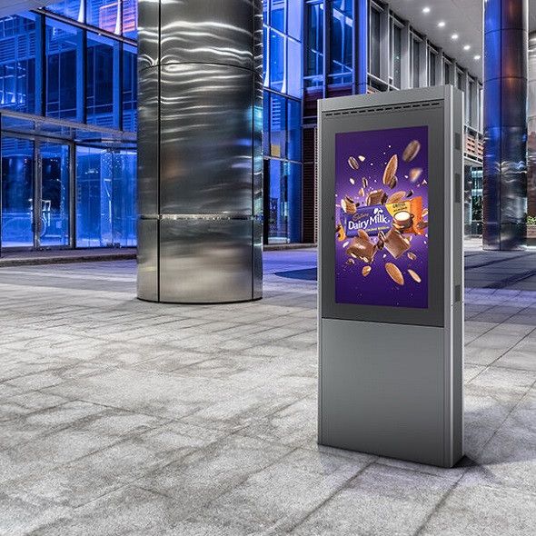 Outdoor Stele Portrait 49", Metall, Double Side,